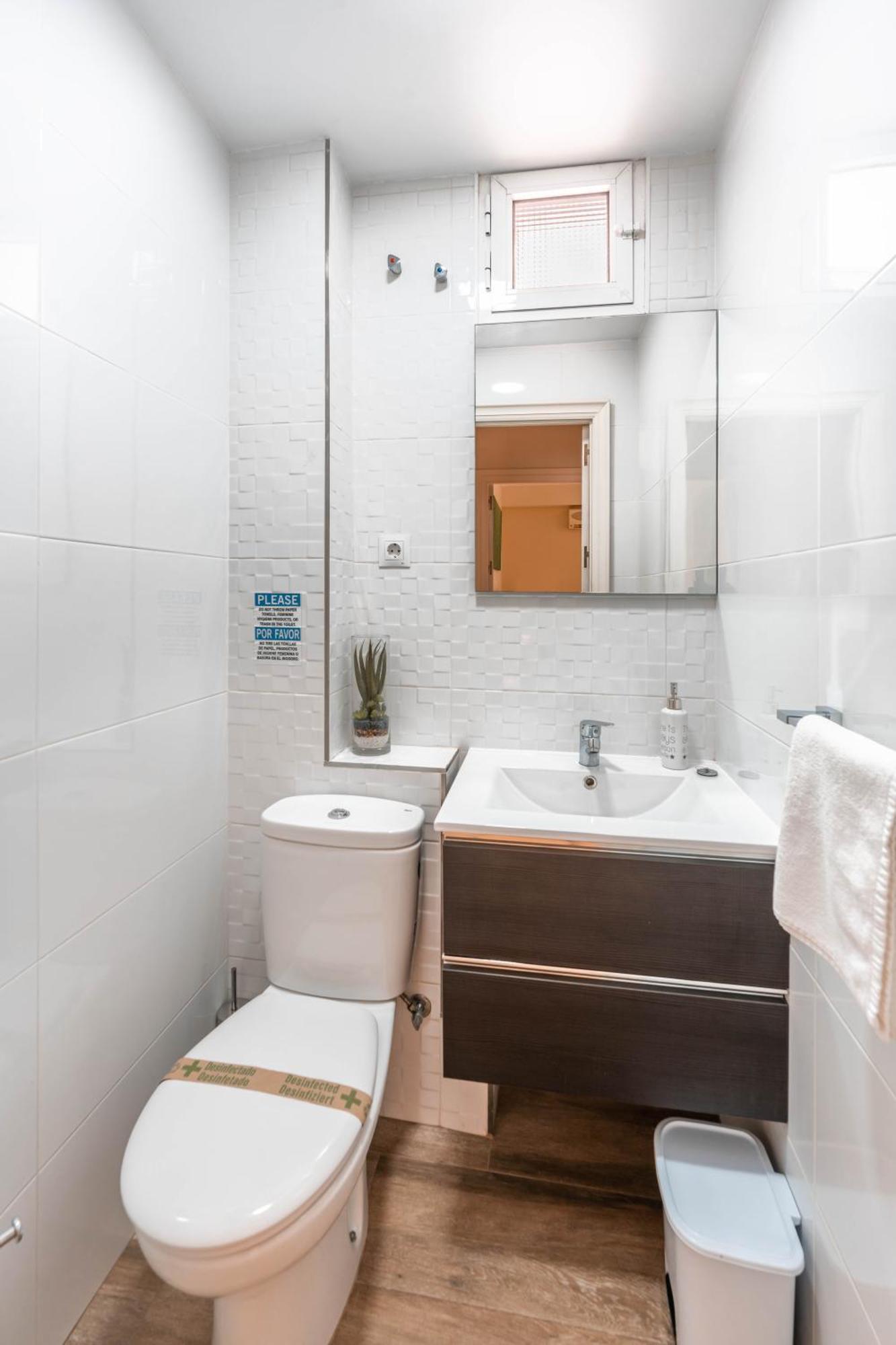 Gran Apartamento De 3 Habitaciones Junto A La Catedral Малага Экстерьер фото