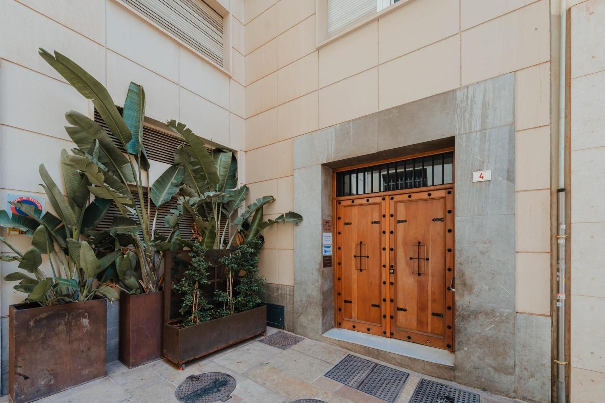 Gran Apartamento De 3 Habitaciones Junto A La Catedral Малага Экстерьер фото