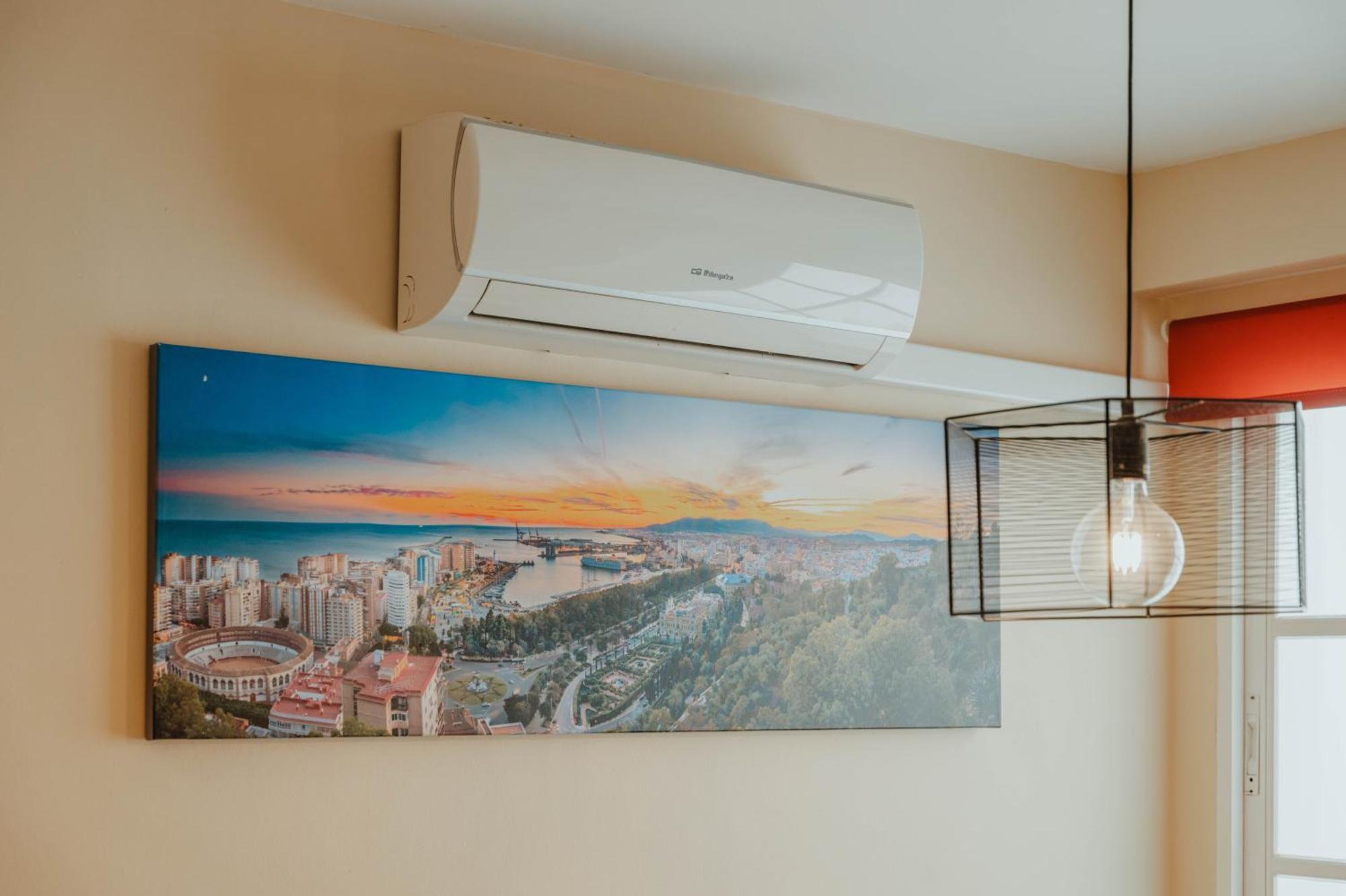 Gran Apartamento De 3 Habitaciones Junto A La Catedral Малага Экстерьер фото